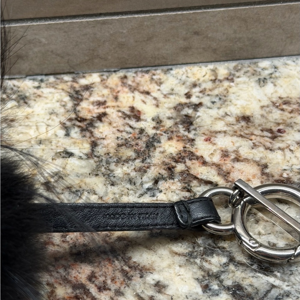 👾RARE Fendi Fox Fur Shearling Pinky Punky Monster Bag Bug Charm - Picture 11 of 14